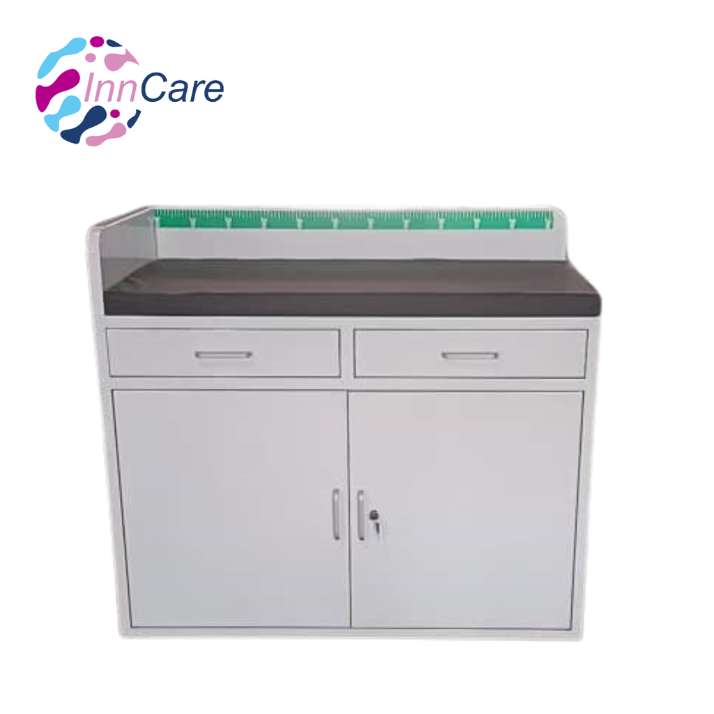 Mesa de Examen Pediatrica con Tallímetro InnCare 